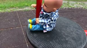 Куклы Пупсики НА ДЕТСКОЙ ПЛОЩАДКЕ Девочка Качается На Качелях Мультик Для детей