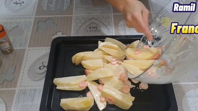 Куриные бедрышки в духовке. Chicken thighs in the oven. смотреть онлайн