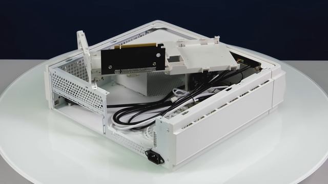 ПК размером с консоль! Корпус Silverstone RVZ03-ARGB и БП Silverstone SX700-LPT