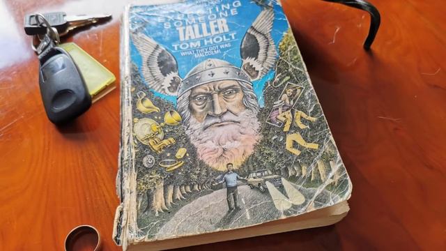 Expecting Someone Taller - Tom Holt - Chapter 2 смотреть онлайн