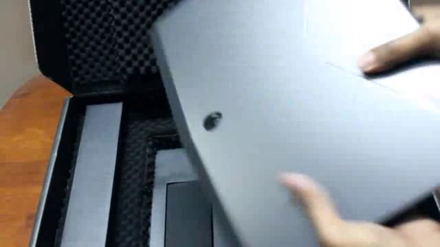 DELL ALIENWARE 14 UNBOXING смотреть онлайн
