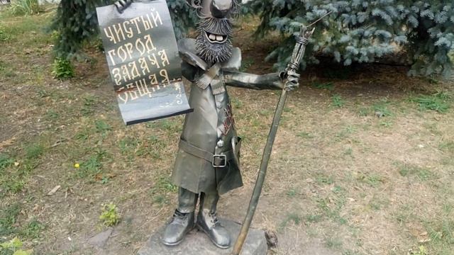 Прибиральнуку потрібен новий віник! смотреть онлайн