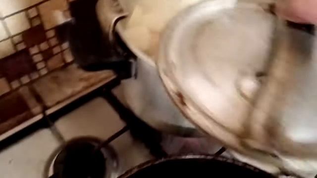 Внучка приехала котлеты с толчонкой в заметках очень многодетного папы смотреть онлайн