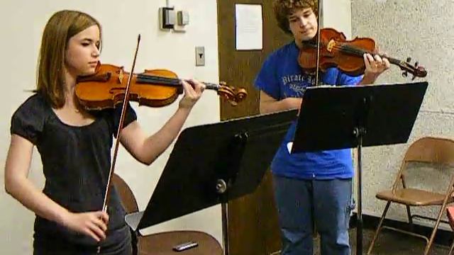 Best Mozart Duet for Violin & Viola, Sinfonia Concertante in E flat major, Presto смотреть онлайн