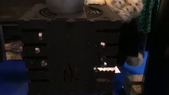 Вертикальный мангал Юпитер на выставке в Санкт-Петербурге смотреть онлайн