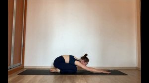 Поза йоги Ширшасана. Стойка на голове. Техника выполнения