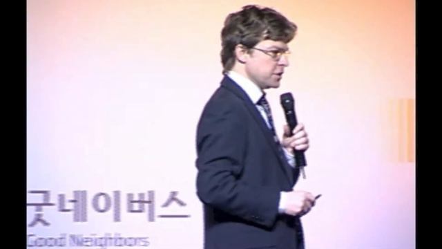 CSR 2.0: The Future of CSR — Part 7 of 8 (Responsiveness & Glocality) смотреть онлайн