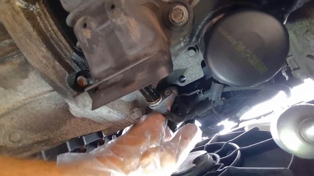 How to Replace the Crankshaft Position Sensor on a Kia Rio 2012-2017 P0335 OBD2 Error Code смотреть онлайн