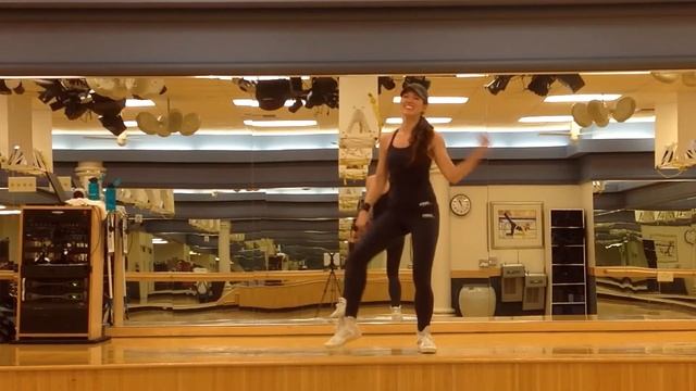 Zumba Cooldown Stretch - Play That Song || ZumbaFitJessica смотреть онлайн
