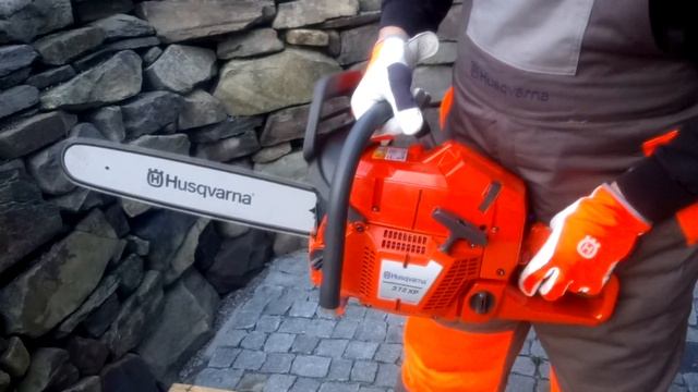 Chainsaw Husqvarna 372 XP FIRSTSTART