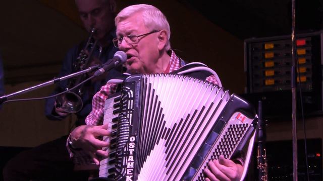 Walter Ostanek - Forever and Ever Waltz, Concordia Club, Oktoberfest, Kitchener-Berlin 2016-10-12 смотреть онлайн