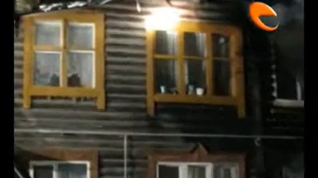 В Екатеринбурге из-за пожара без крова остались 32 человека смотреть онлайн