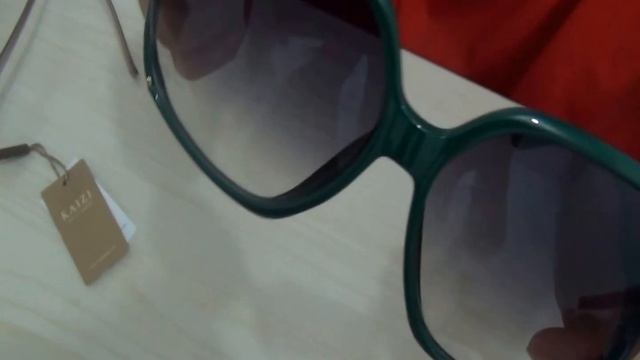 КРАСИВЫЕ И МОДНЫЕ ОЧКИ смотреть онлайн