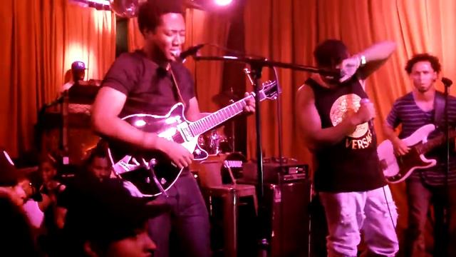 @LunchMoney_ & GoodVillain LIVE @ Tammany Hall 8/15/12 prt.1 смотреть онлайн