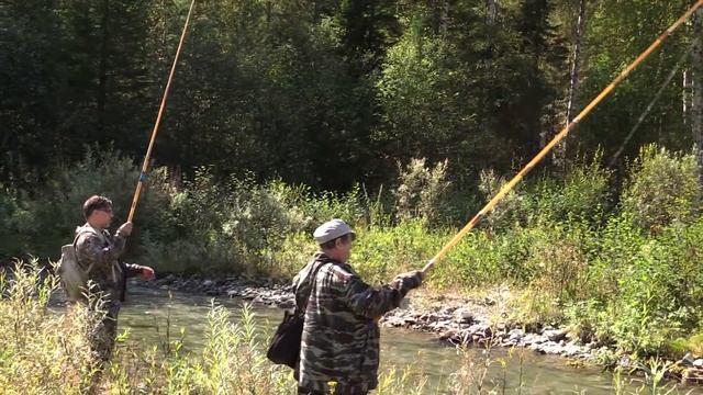 Рыбалка в Хакасии. Река Она, август 2020 года. смотреть онлайн