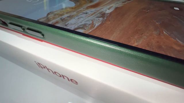 Sequoia Green Leather Case on Red iPhone 13 on Midnight Leather Wallet смотреть онлайн