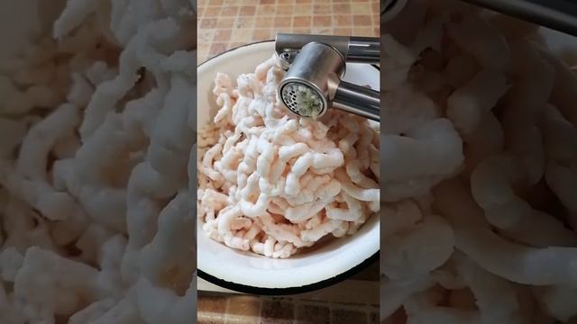 "Шпик" намазка из сала на хлеб, рецепт от кулинара в деревне смотреть онлайн