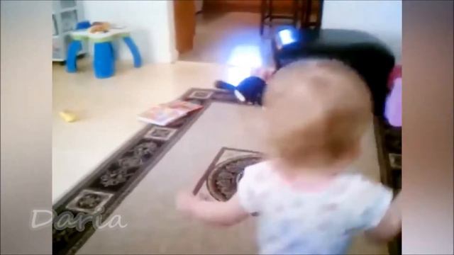 10 МИНУТ СМЕХА! Смешные дети и животные смотреть онлайн