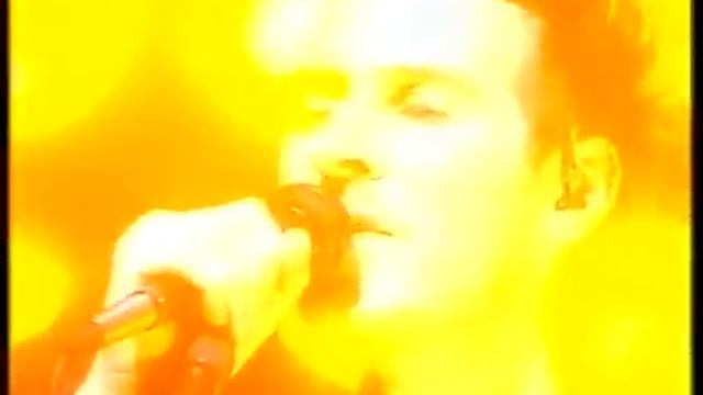 Massive Attack - Inertia Creeps (Live - Jo Whiley Show 1998)