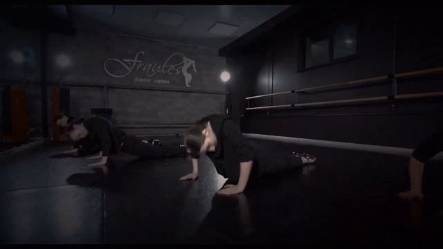Vogue + High heels Choreo/ Nina Bonchinche смотреть онлайн