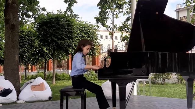 Ф. Лист Юношеский этюд S.136 смотреть онлайн