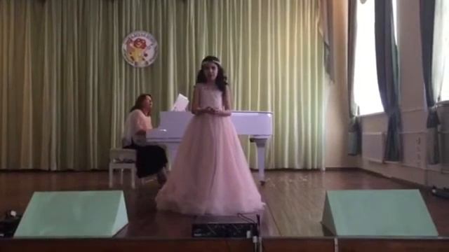 "Ave Maria" Луиза Погосян "Лидский венок 2016"( Львенок ) Академический вокал, лауреат ||| степени смотреть онлайн