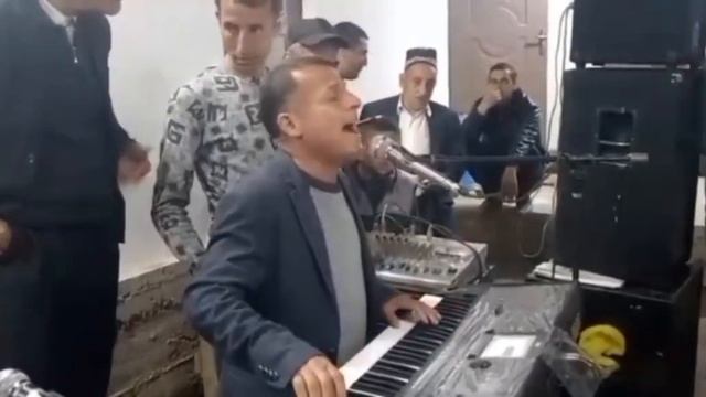 Бозорали Рахматуллоев 