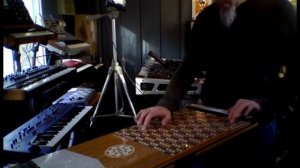 Jordan Rudess and the Harpejji