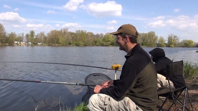 ВЕСЕННЯЯ ГУСТЕРА: поклёвкофобия и рыбобоулинг | Полавочная удочка | SPRING SILVER BREAM смотреть онлайн