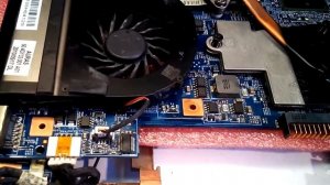 Ноутбук Acer Aspire 4741G ремонт пропавшей подсветки матрицы.