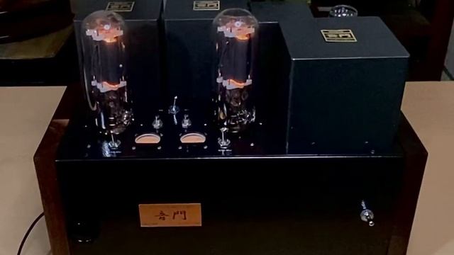 211 SE tube amplifier смотреть онлайн