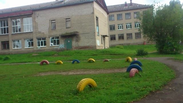 Спортплощадка. Школа №21. Шарья.2015 смотреть онлайн