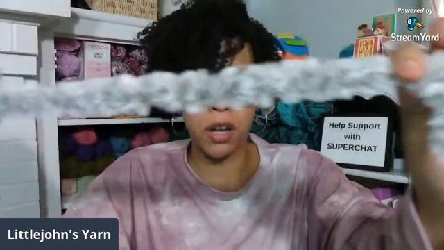 11 Festive Holiday Crochet Pillow Patterns смотреть онлайн