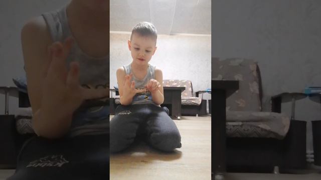1 фильм в жизни. Озвучивал один голос смотреть онлайн