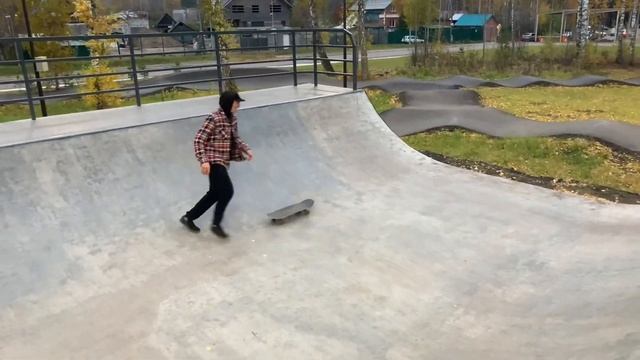 Первый бетонный скейт-парк в Красноярске | многофункциональный кластер «Сопка» смотреть онлайн