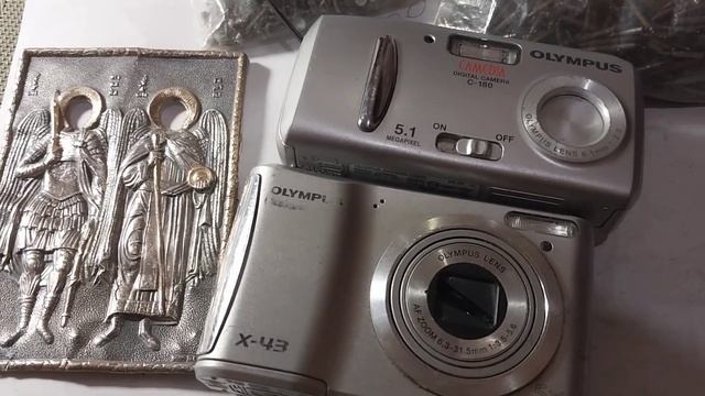 барахолка Харьков, серебро, фотоаппараты, духи, запчасти для часов смотреть онлайн