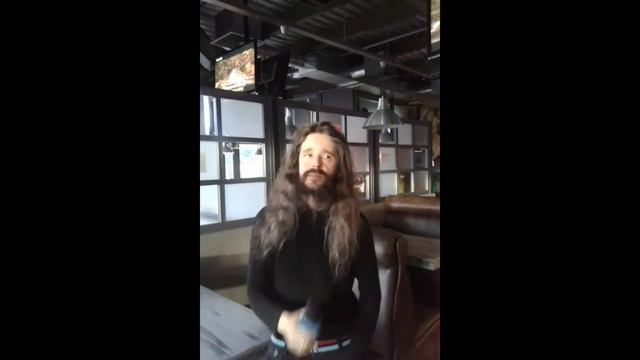 Длинноволосый мужчина альтино 42-Любовь не знает слова нет(Ре2) смотреть онлайн