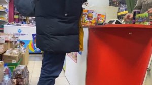 Продадут ли школьнику энергетик в 14 лет. Интересный эксперимент