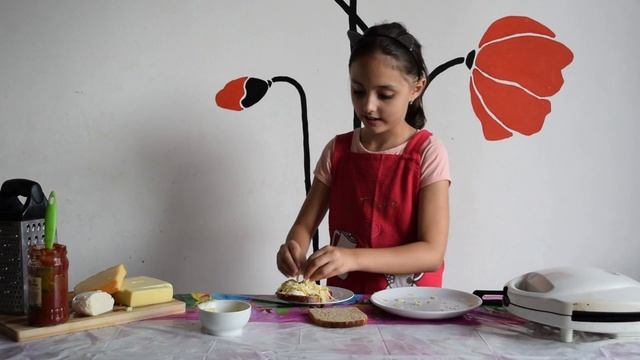 Лесен сандвич с три вида сирене смотреть онлайн