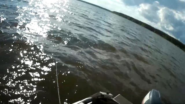 Новый эхолот GARMIN против старого HUMMINBIRD смотреть онлайн