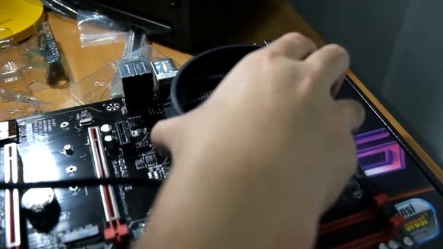$1500 Editing/Gaming PC | TIMELAPSE BUILD - Ryzen 1700 + GTX 1070 смотреть онлайн