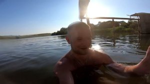 ЛОВИМ РАКОВ В СТАВКЕ! НЫРЯЕМ НА ДНО! КУПАЕМСЯ!