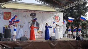 «Два белых крыла». Очень красивая песня о России.