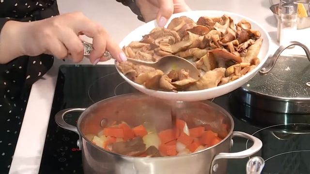 Готовим паштет из грибов и овощей с творогом смотреть онлайн