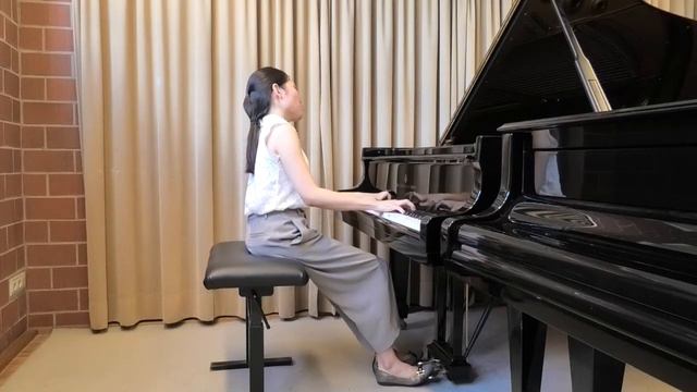 Ligeti Etude No. 16 "Pour Irina" (Myra Karlina) смотреть онлайн