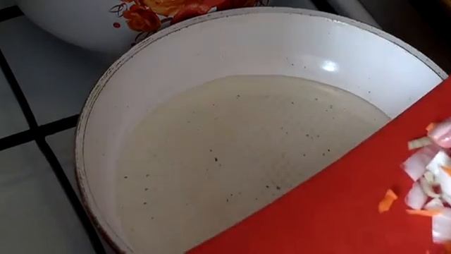 Суп с зеленым горошком. Гороховый суп из зеленого горошка. смотреть онлайн