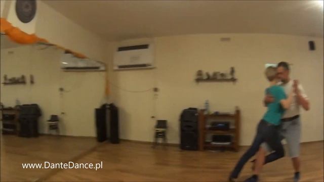 Kizomba w Layly :) a instruktor widzi wszystko :P смотреть онлайн