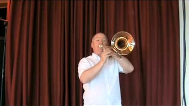 The Mini BSO Trombone смотреть онлайн