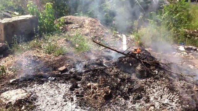 В Херсоне на Жилпосёлке горит смотреть онлайн