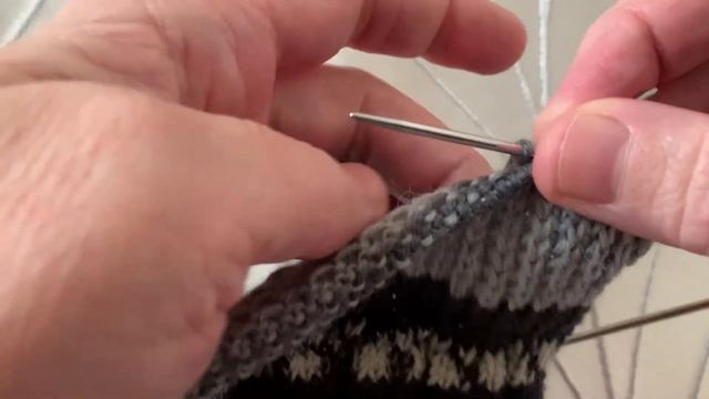 Укрепленная(усиленная) пятка спицами. Для начинающих. смотреть онлайн